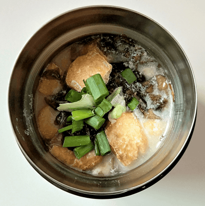 Seaweed And Tofu Puffs With Egg Soup