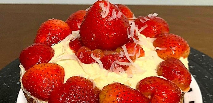 Strawberry Vanilla Cake