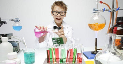 7 Cool Science Experiments to Try at Home with Your Tots | Easy, Simple and Do-able!