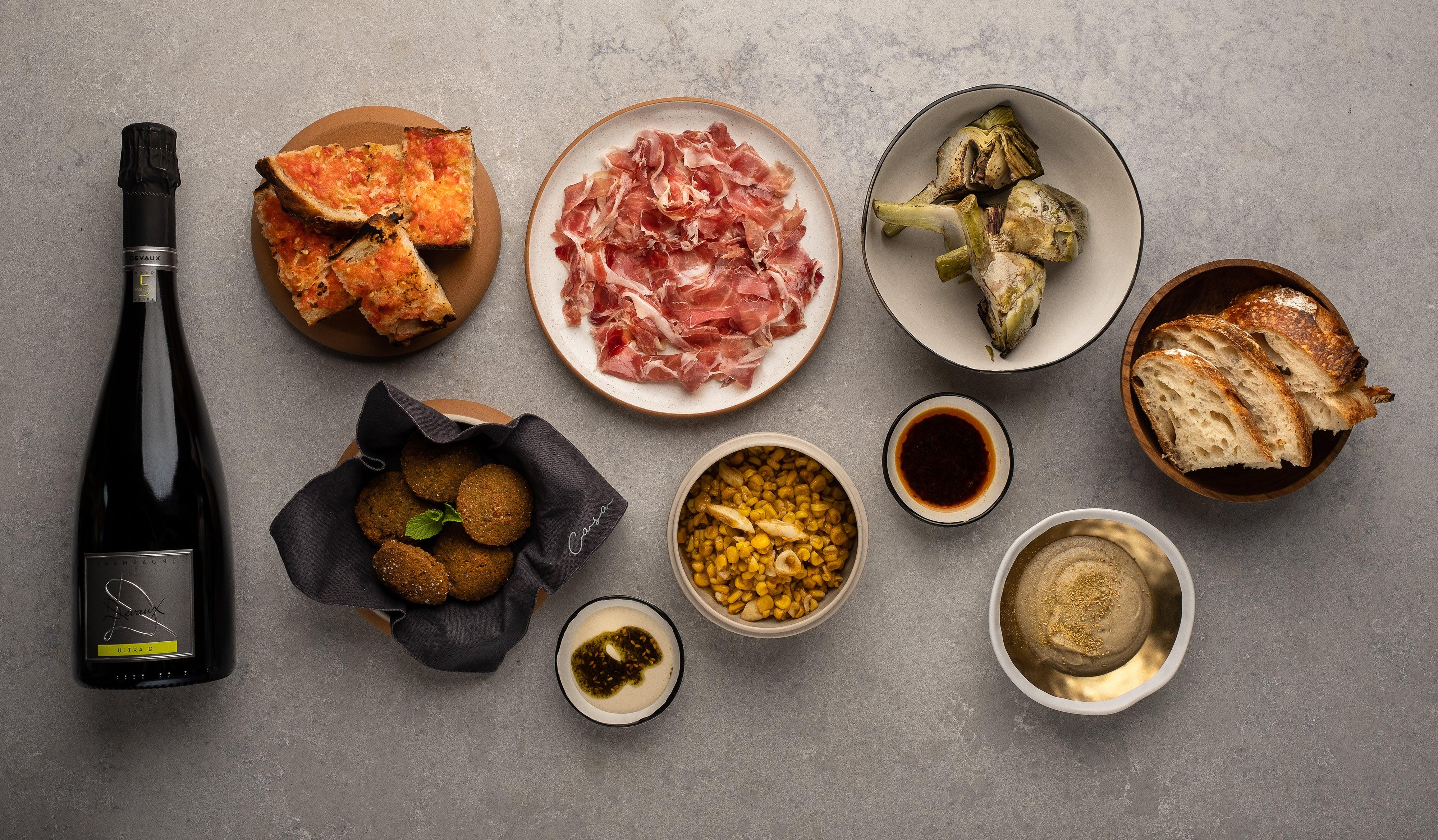 Sunday Brunch At Casa Restaurant by Remy Lefebvre - BYKidO