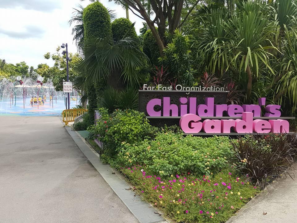 Gardens by the Bay Children's Garden: Treehouses and Sand Play!