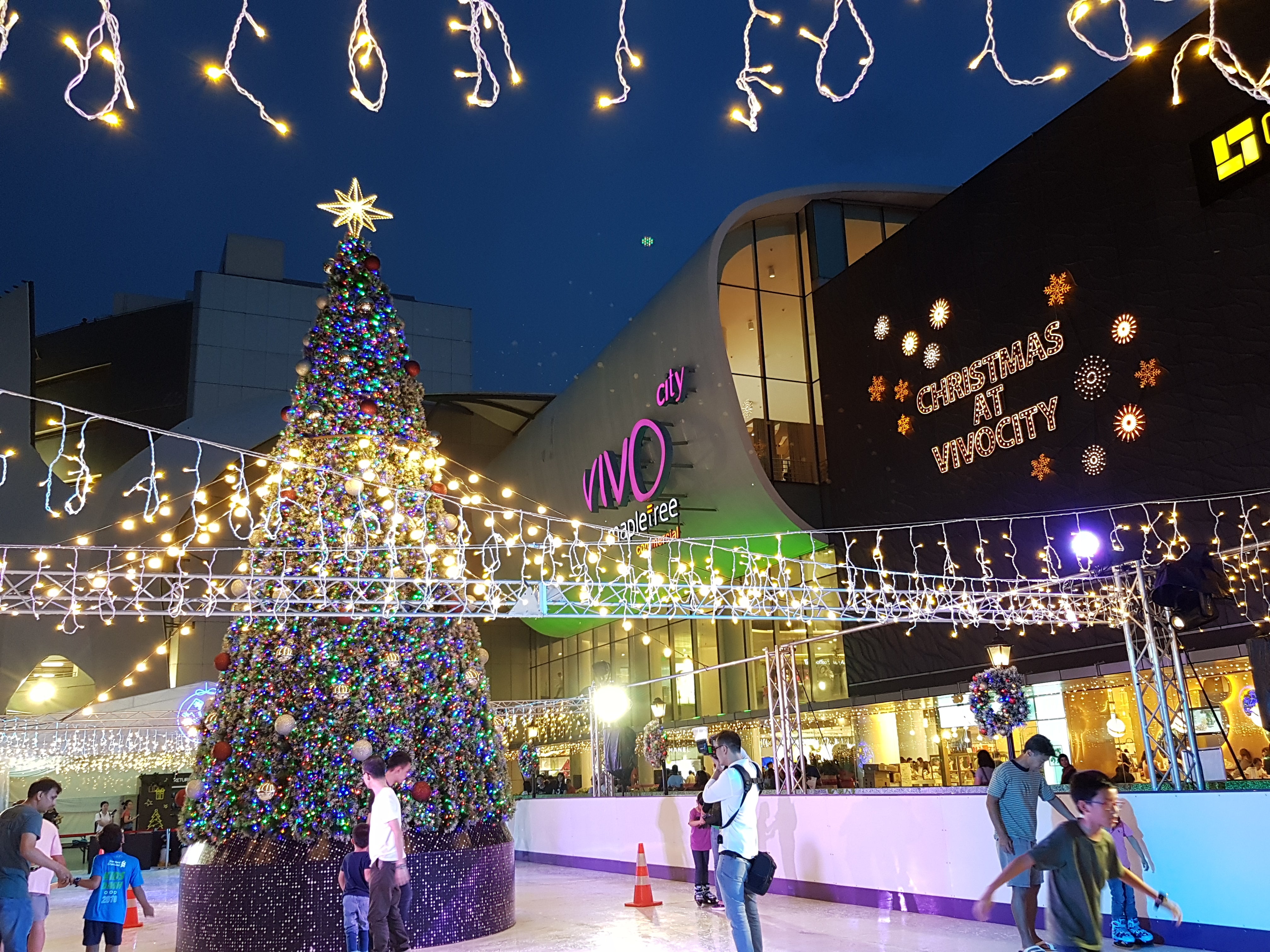 Skate Under The Moonlight with Your Little Ones at VivoCity - BYKidO
